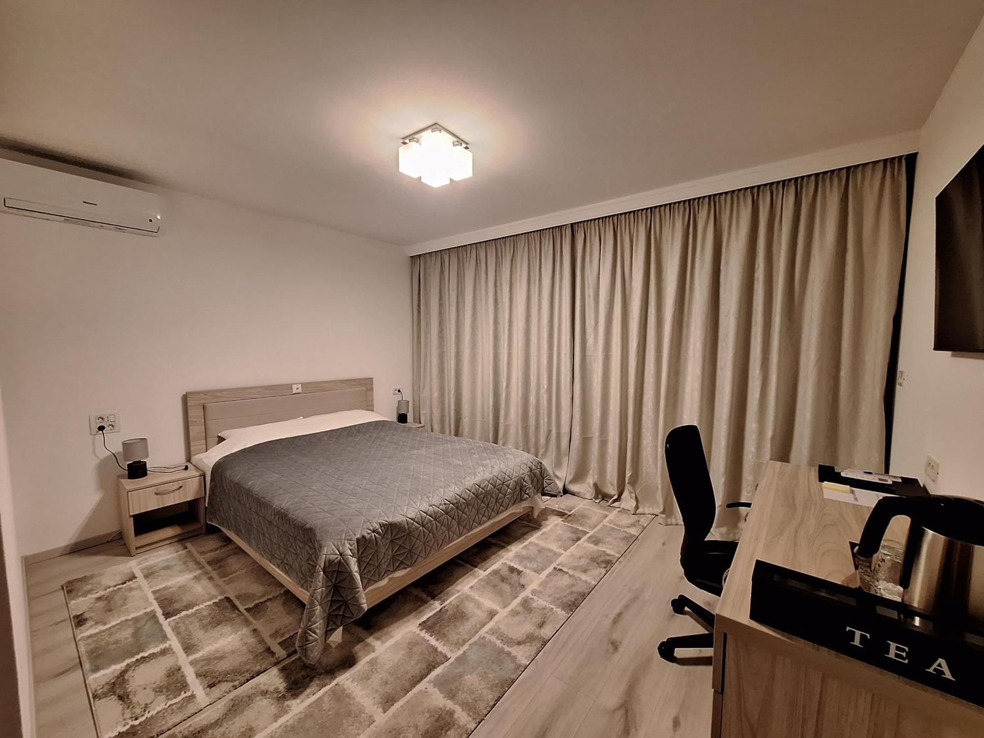 Bed and Breakfast Trend Arad Exterior foto